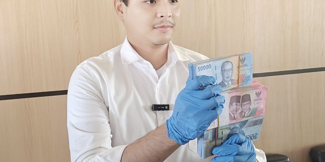 P 20250825 1347452678810882584060903