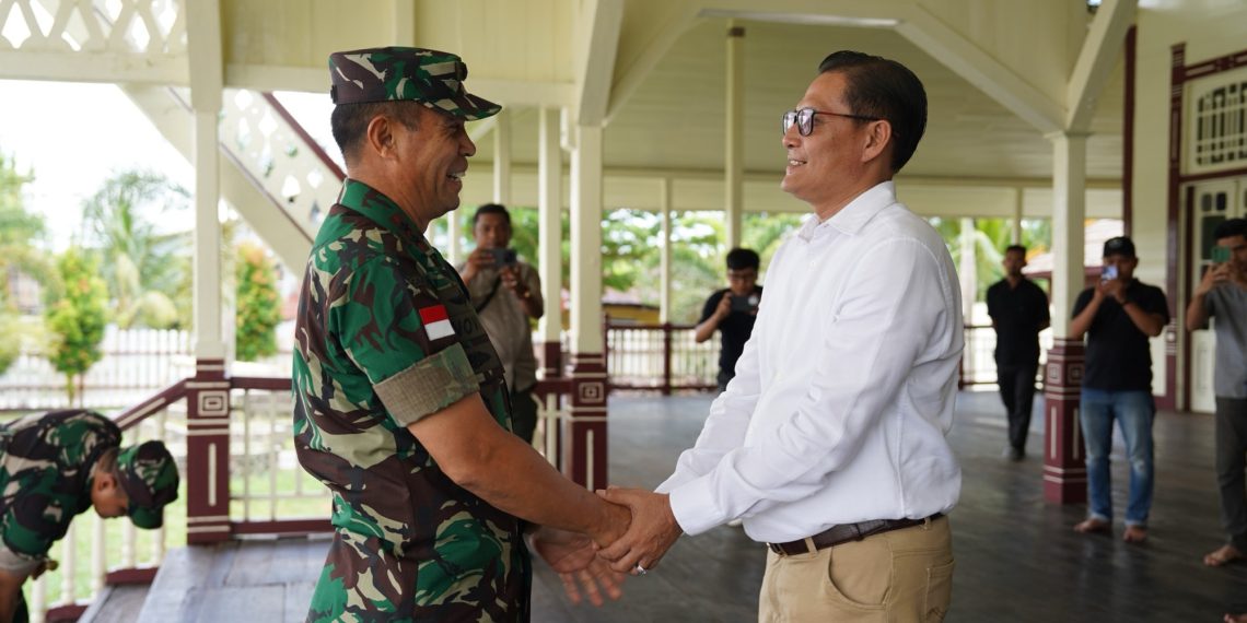 F56f1392 b05d 4a6a 803d e08015abc368 1.jpg