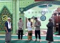 Kapolresta Pontianak melaksanakan Subuh Keliling di Masjid Arrafi’rul A’laa, Pontianak Timur